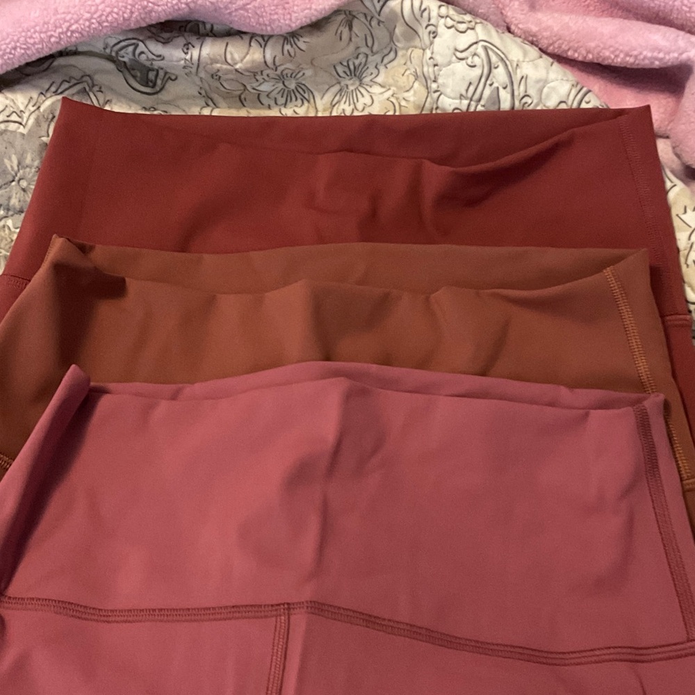 Lululemon Wunder Under Luxtreme Pink and Light Brown